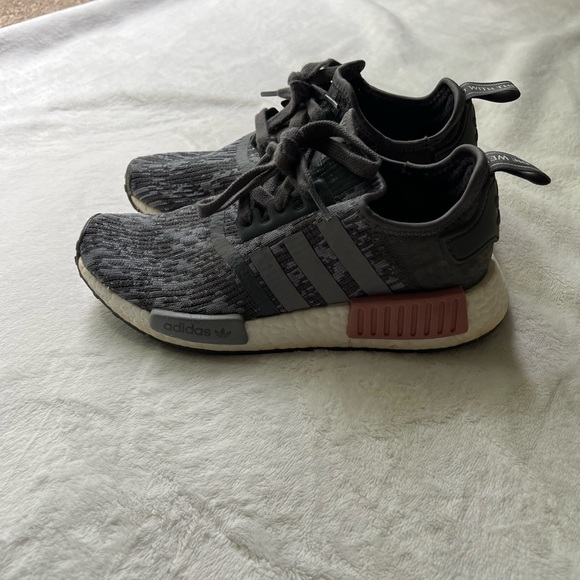 Adidas NMD Charcoal Grey - Picture 2 of 5